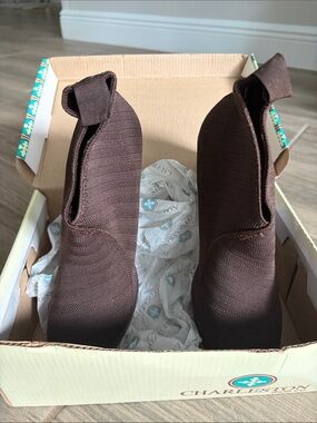 CHARLESTON SHOE CO. Ankle Boot Brown